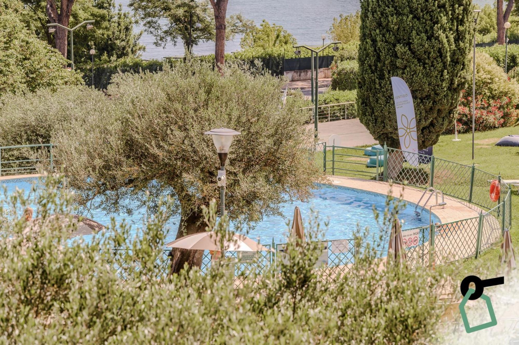 Hotiday Apartment Collection - Desenzano Desenzano del Garda Buitenkant foto